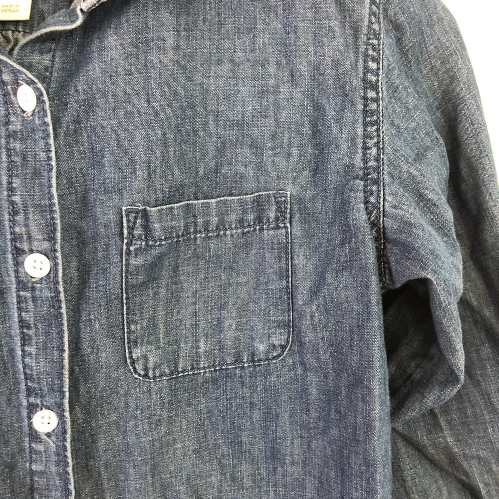 3/$15    Classy 100% cotton chambray shirt Cat & Jack XL - Picture 10 of 12
